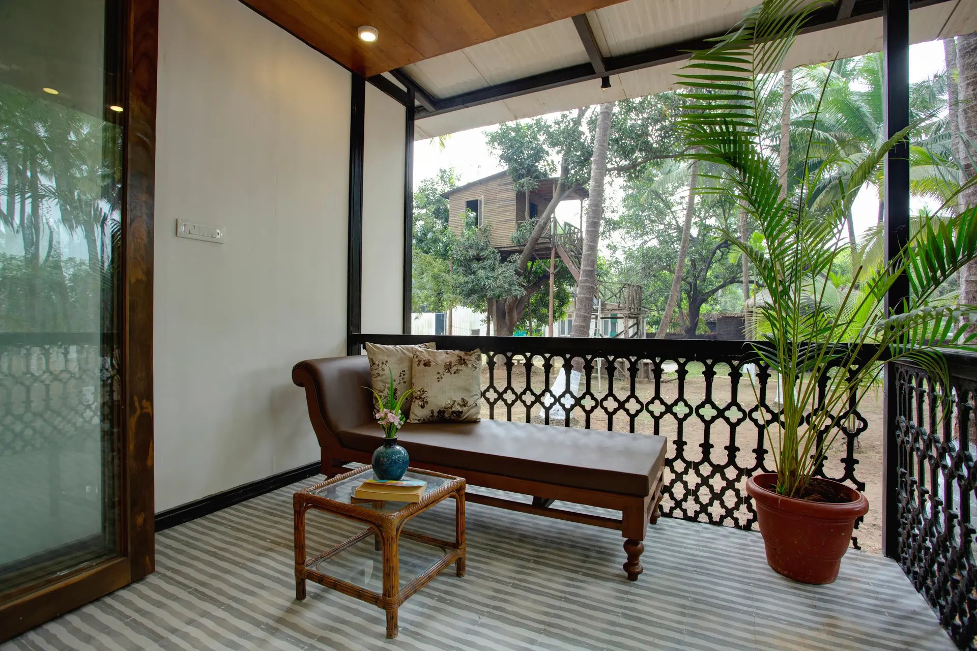Image 11 of the property