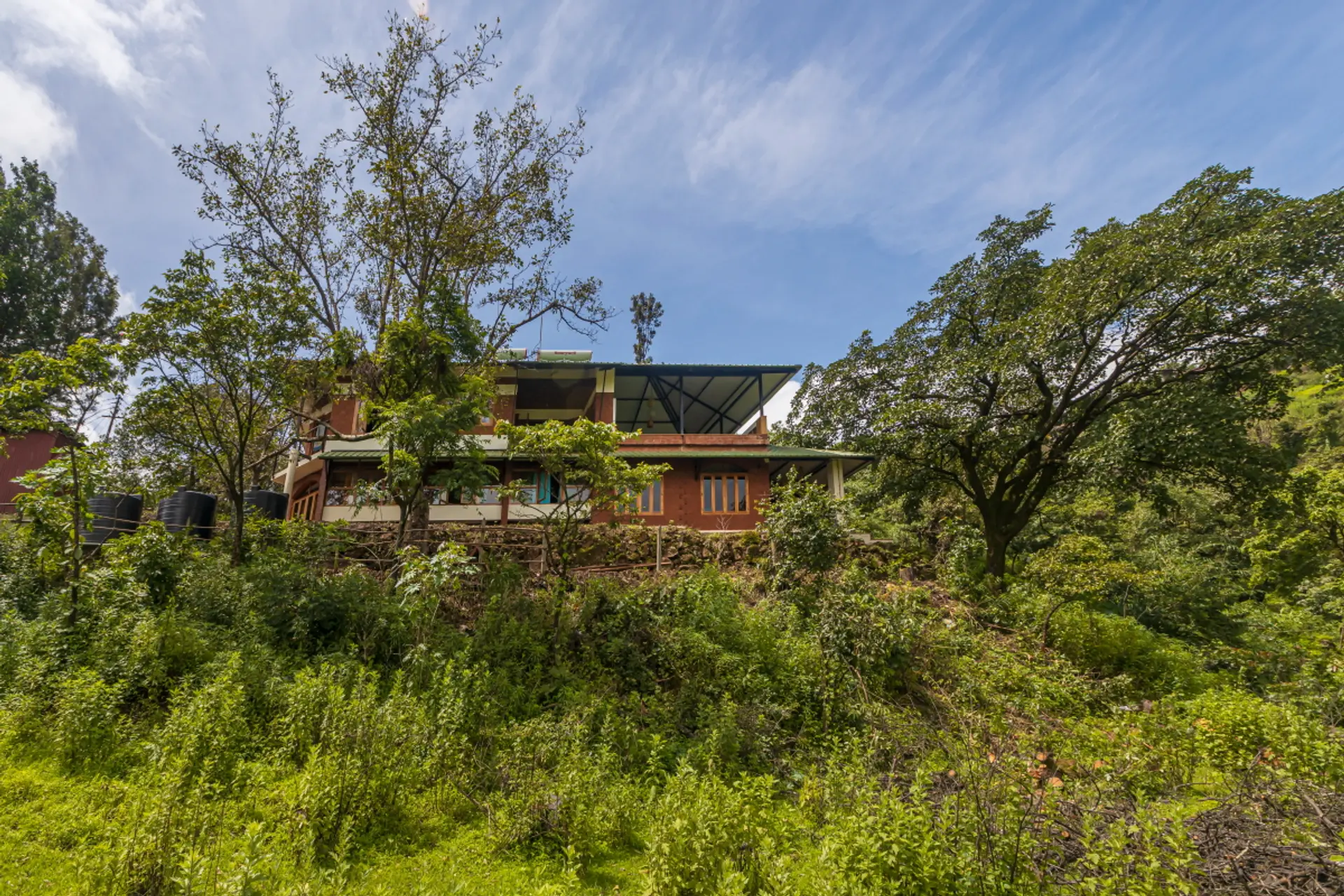 Image 26 of the property