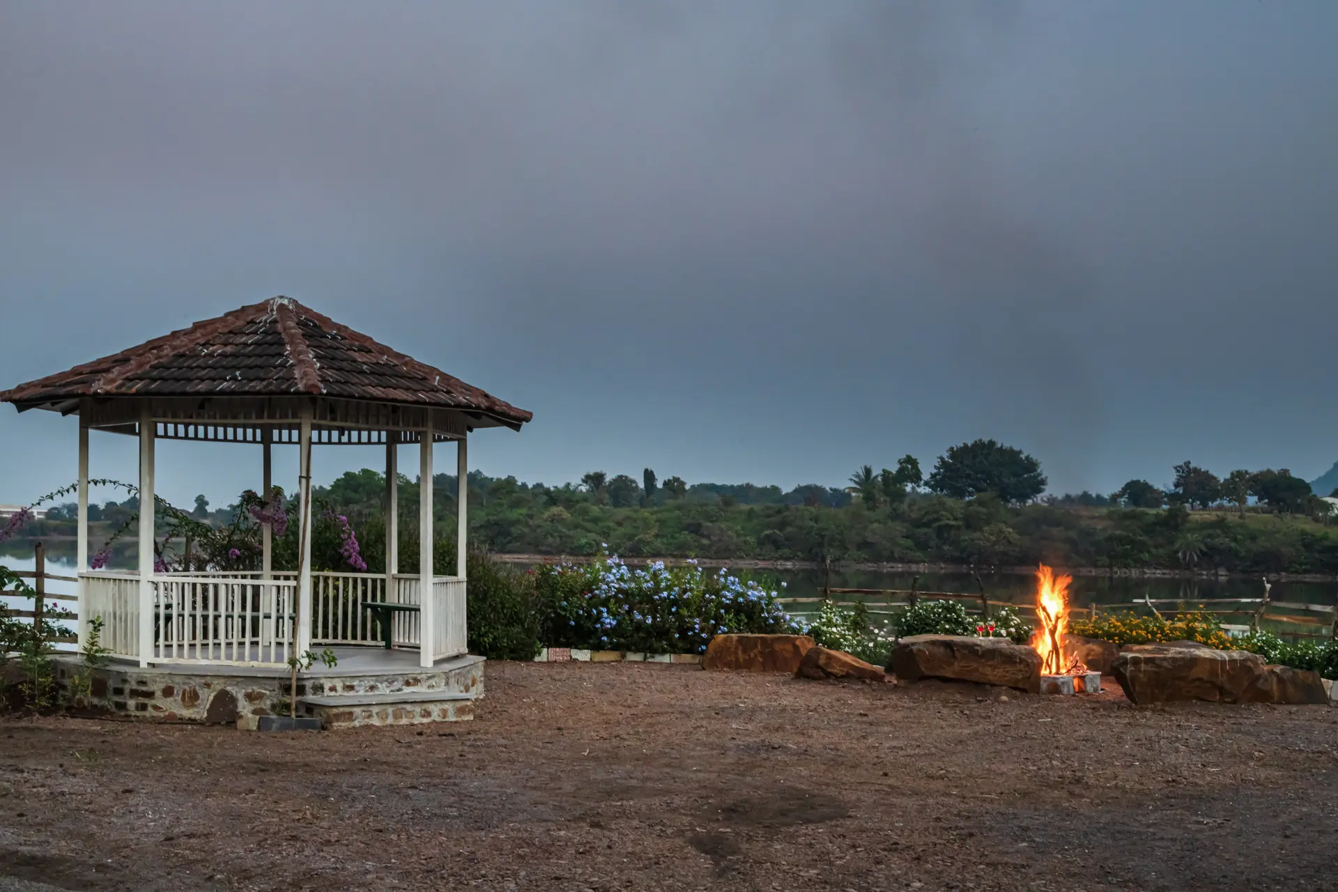 Image 48 of the property