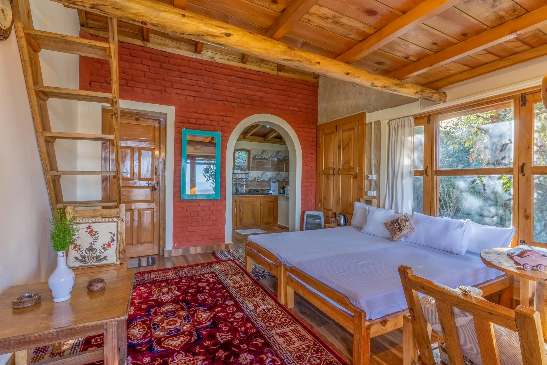 Image 13 of the property
