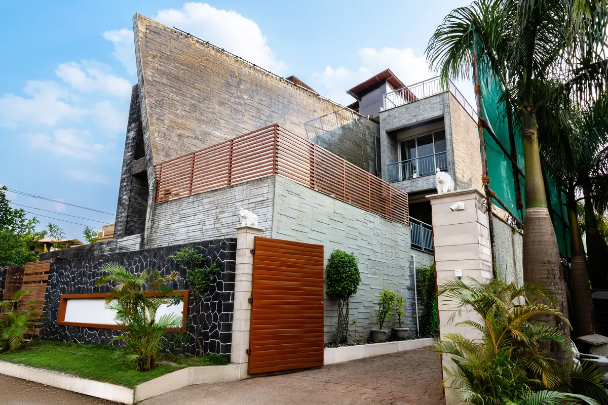  A home that lifts you (and your spirits) up and humbles you, as you unwind.