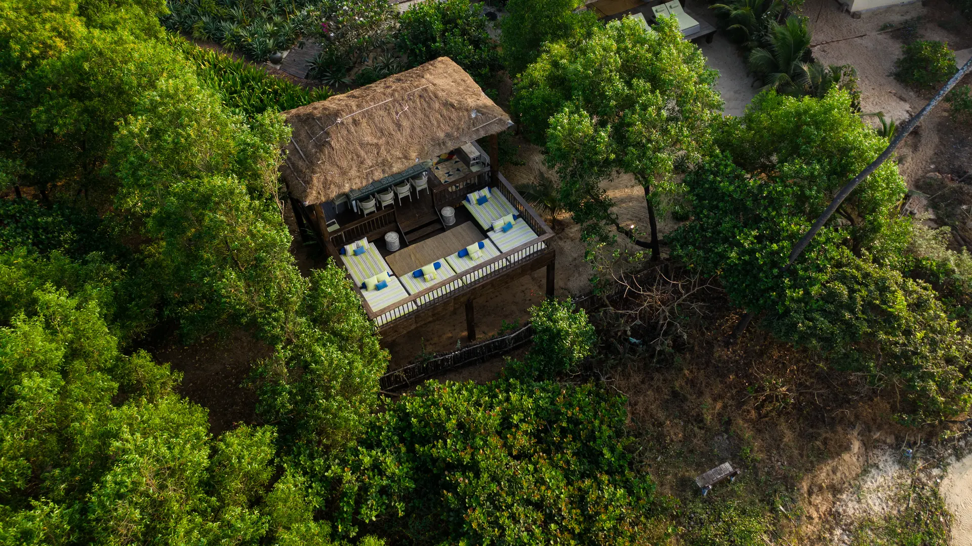 Image 10 of the property