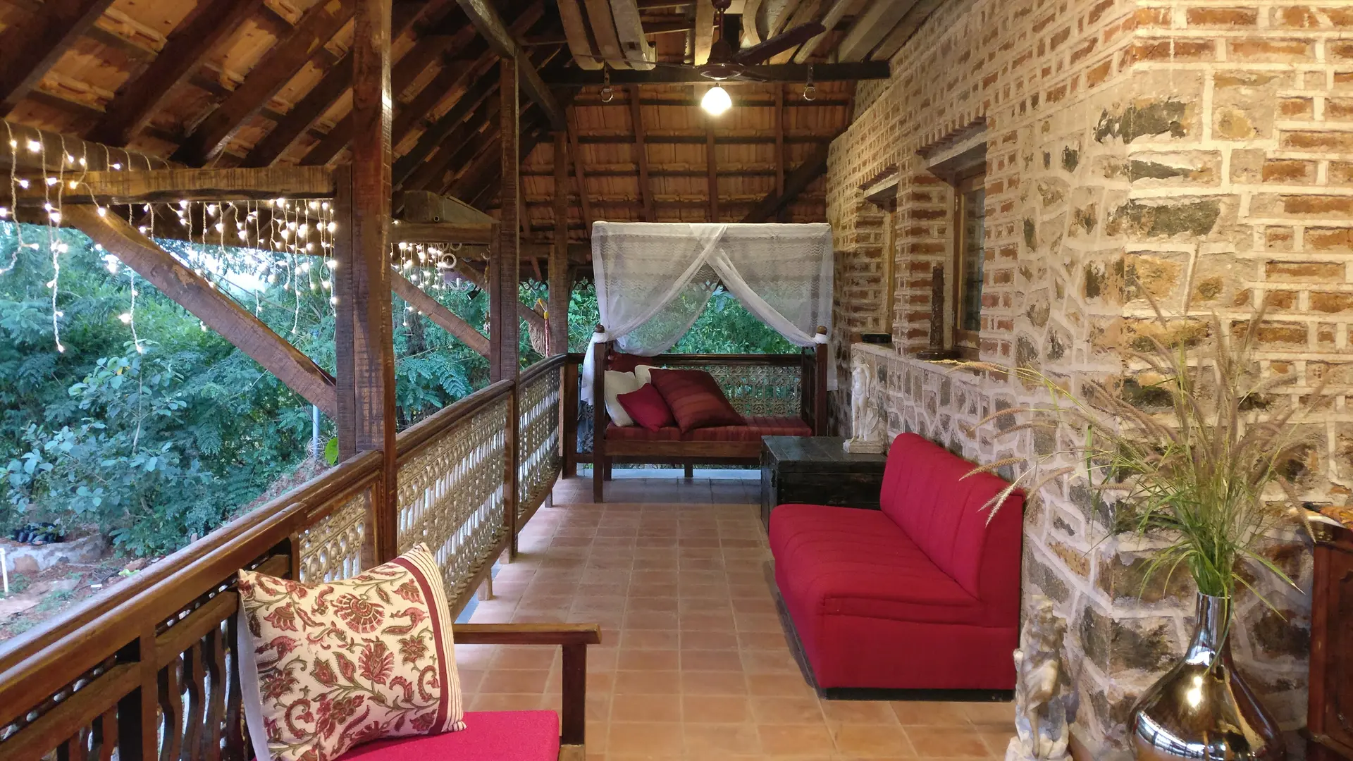 Image 37 of the property
