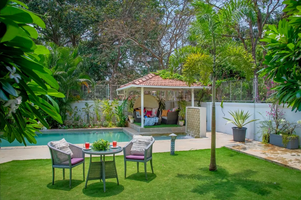 Enjoy you high tea or just relax by the pool.