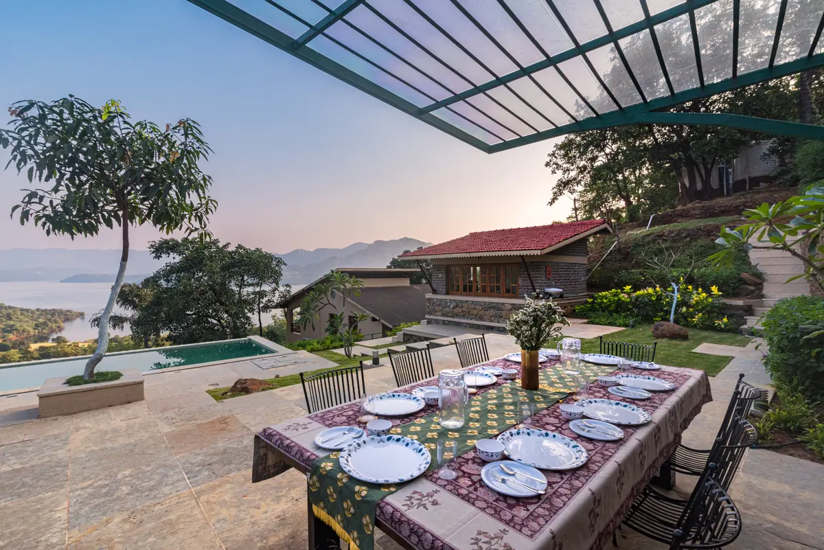 Enjoy a blissful al-fresco dining experience