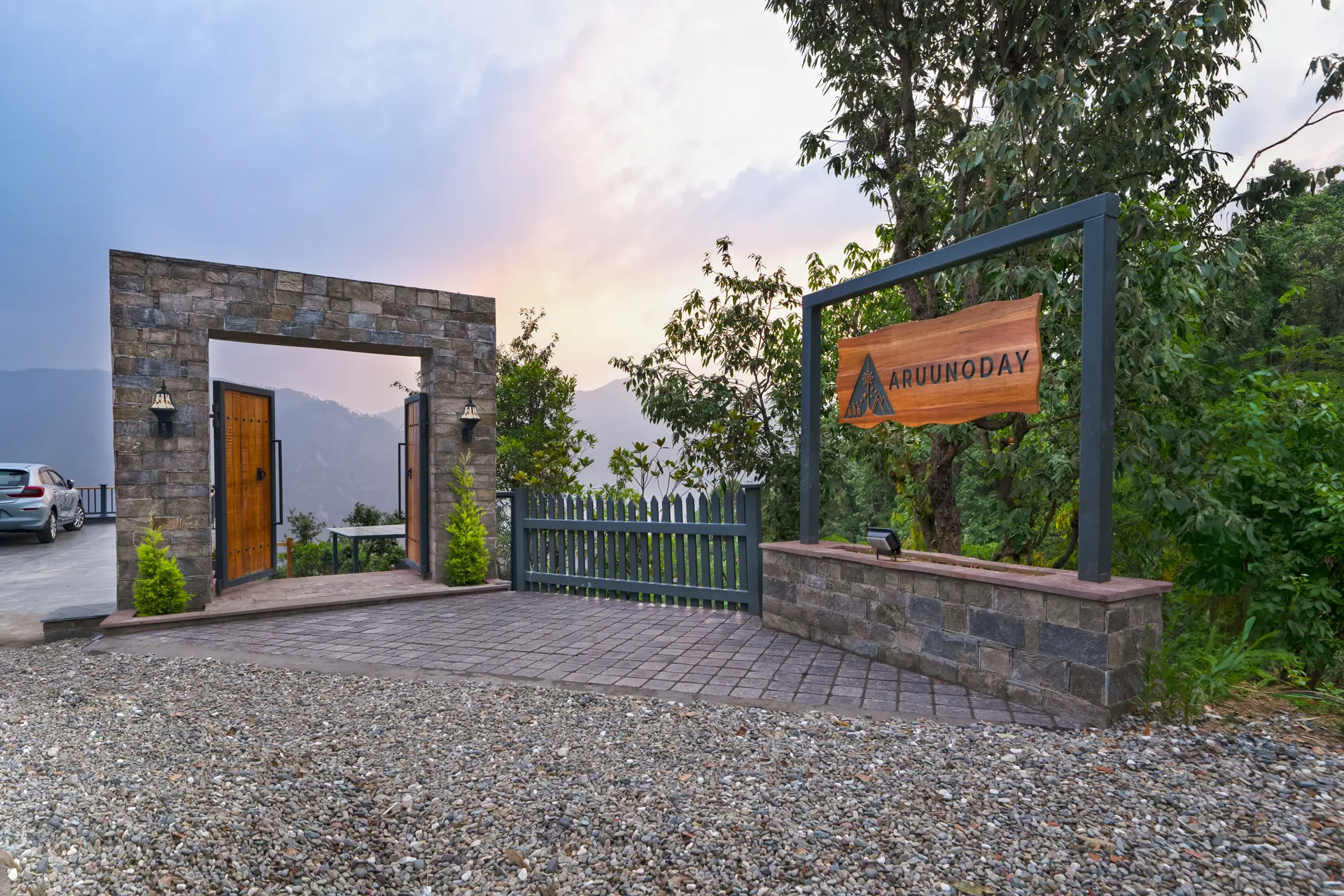Image 3 of the property