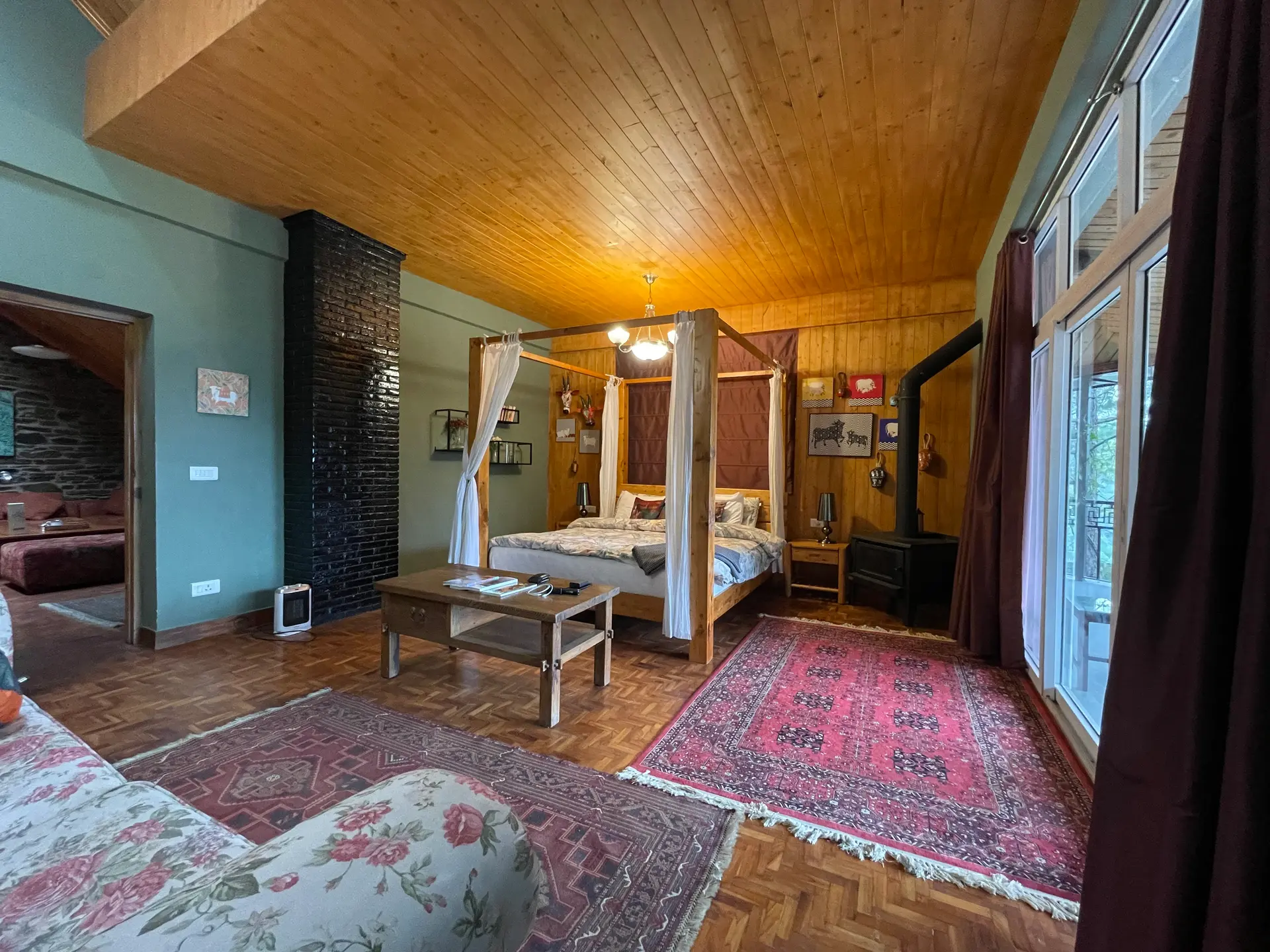 Image 49 of the property
