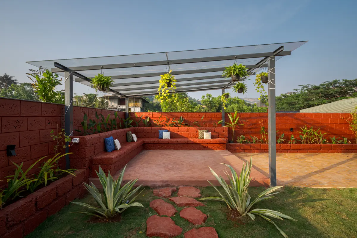 Spend your evenings in leisure in the gazebo