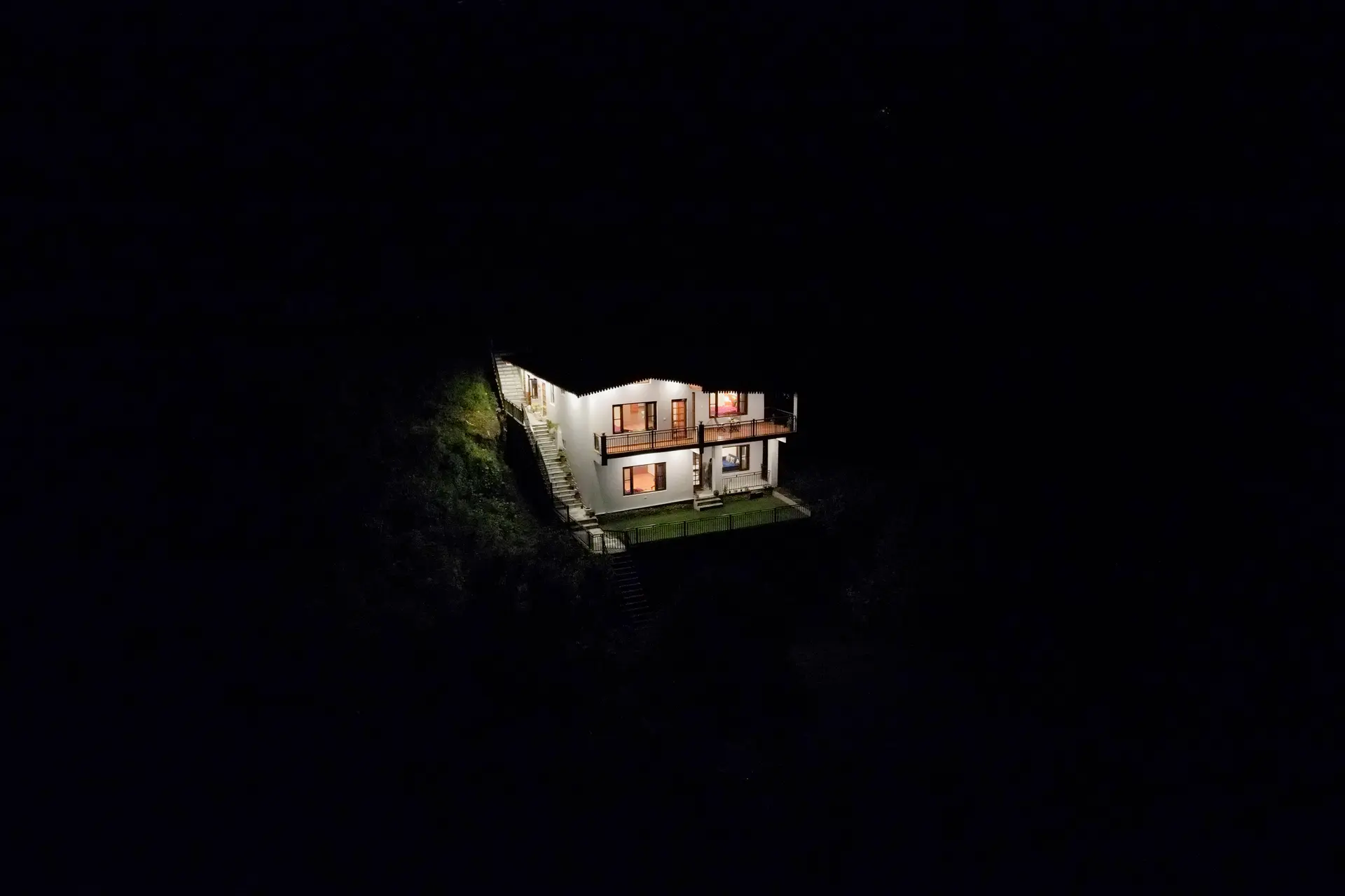 Image 26 of the property