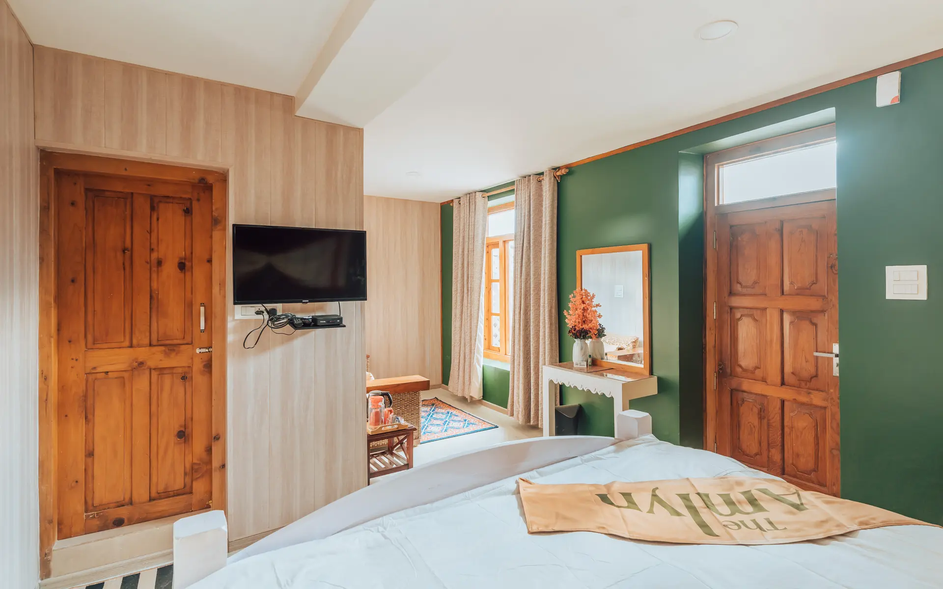 The Amlyn (Couple Suites)