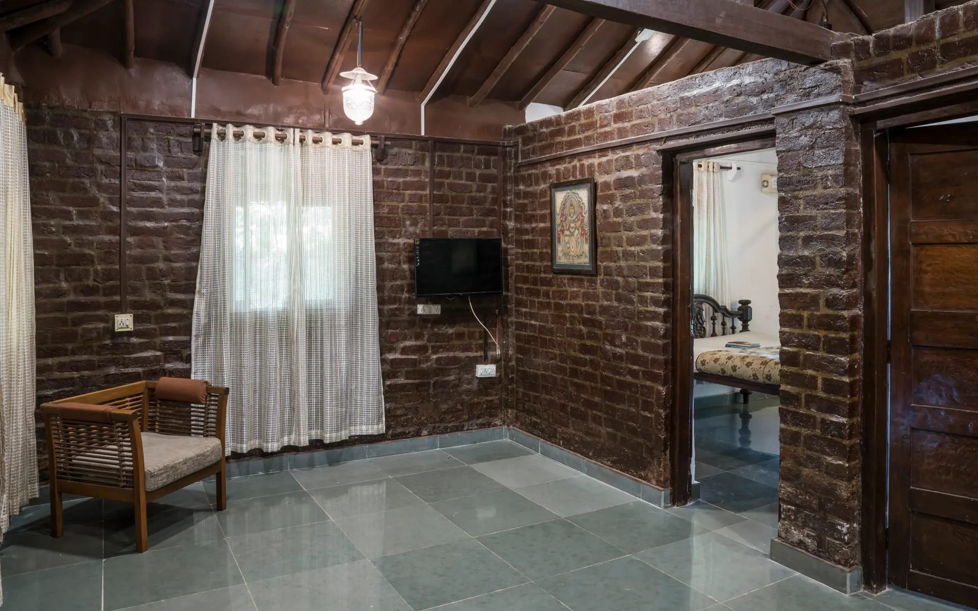 Image 39 of the property