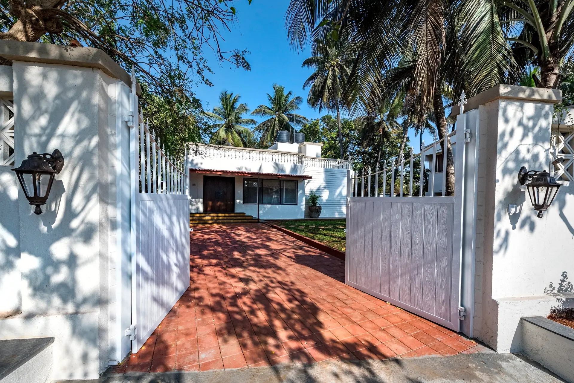 Image 30 of the property