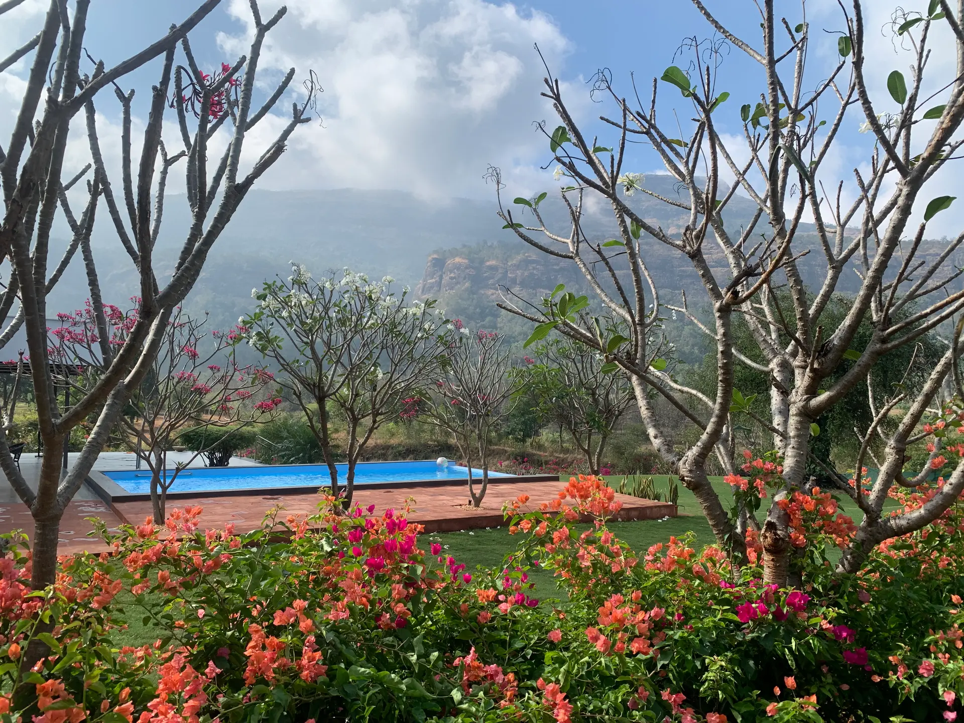 SanvinaFarm - Karjat