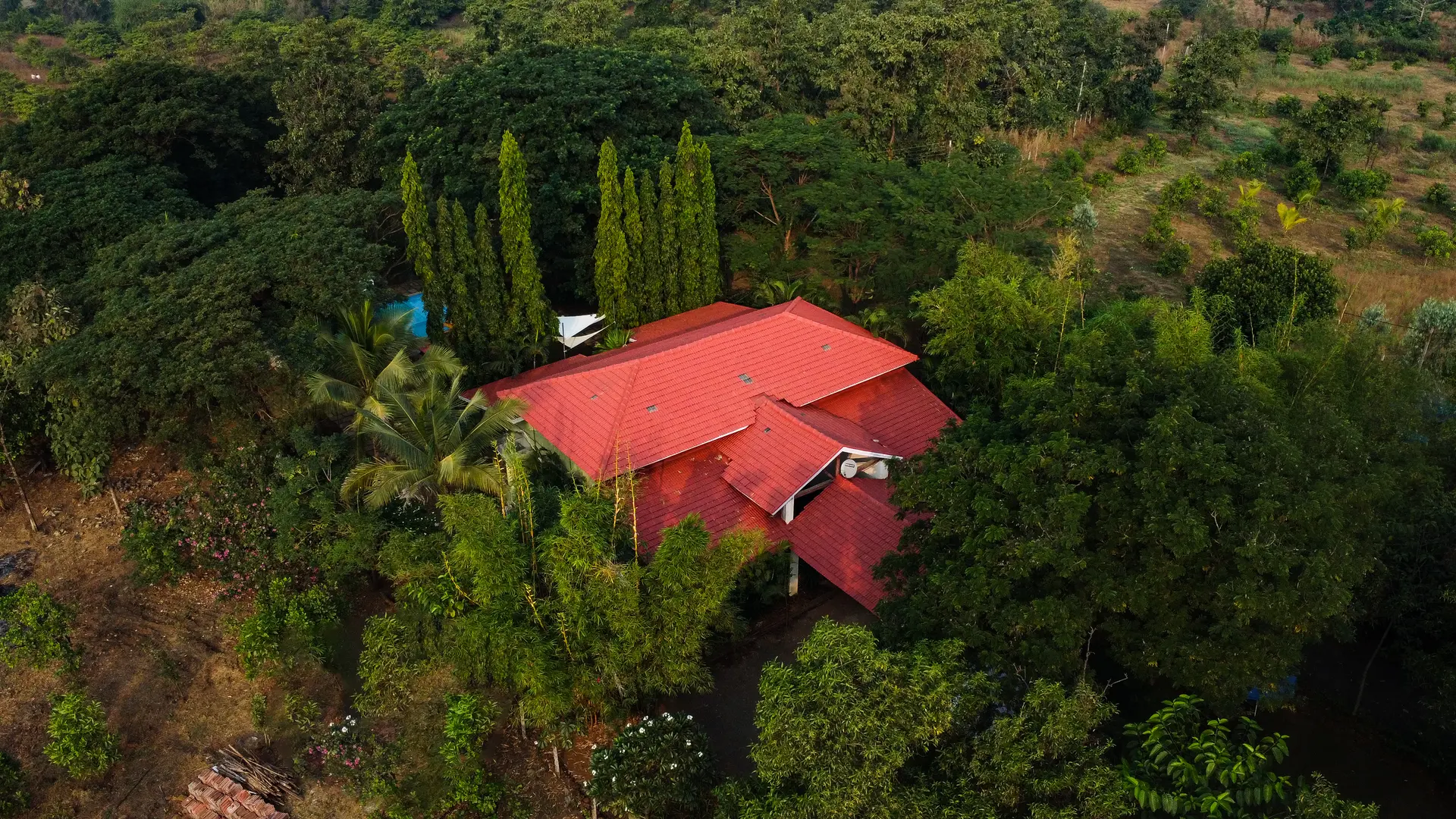 Image 43 of the property
