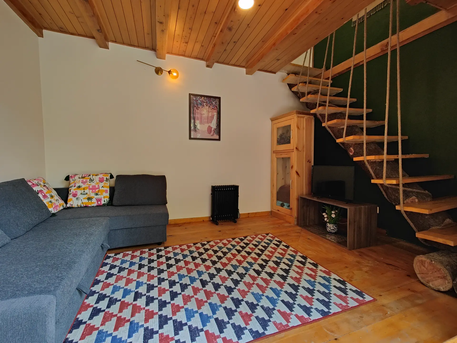 Image 7 of the property