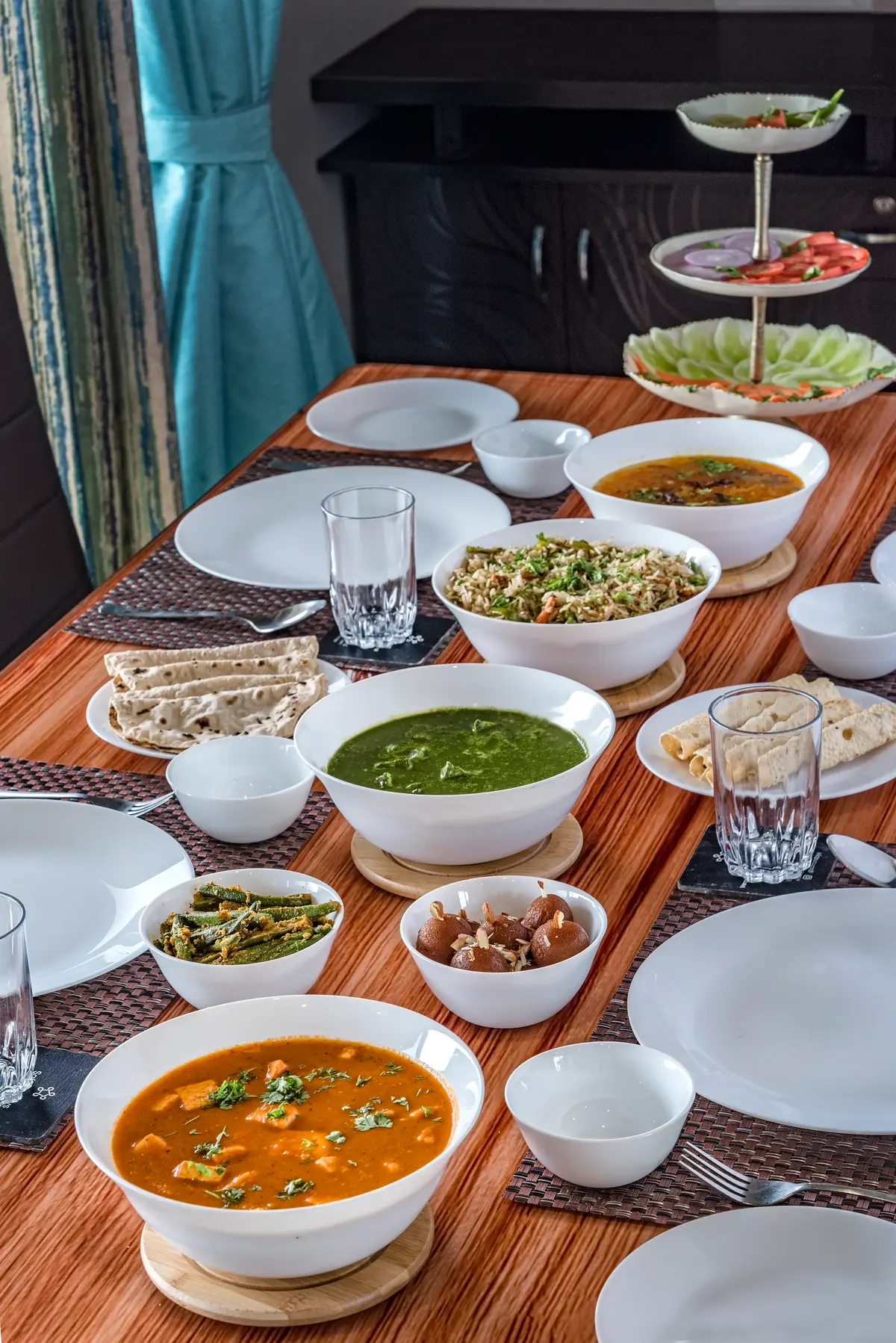 Gorge on local delicacies freshly prepared for you!