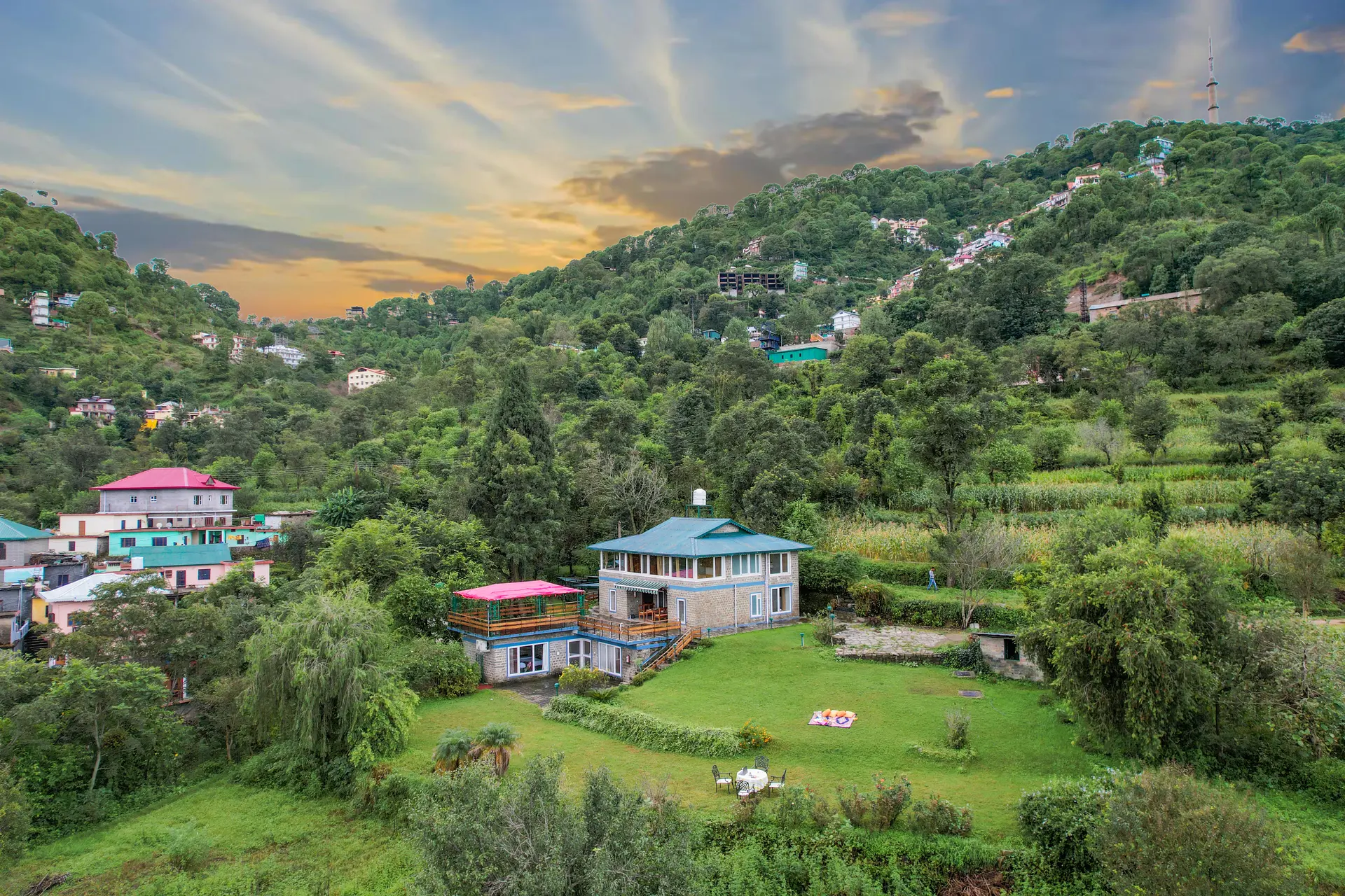 Kasauli Estate: Royalty