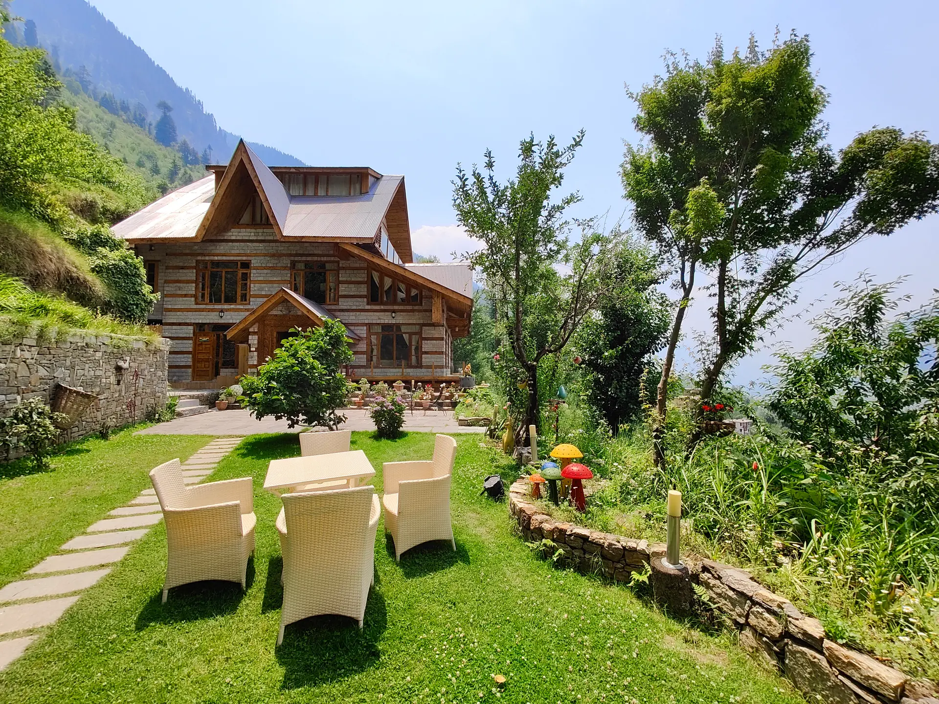 The Amlyn (Family Rooms) - Manali, Himachal Pradesh