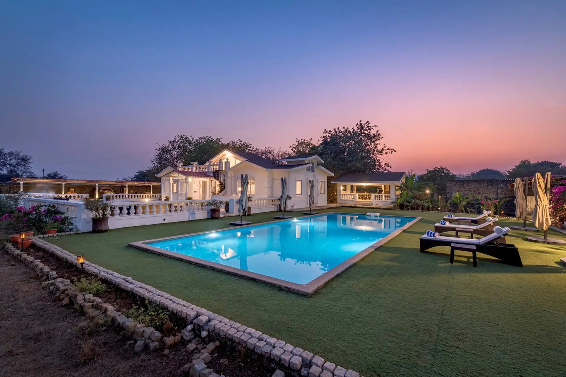 Brunton House - Alibaug, Maharashta