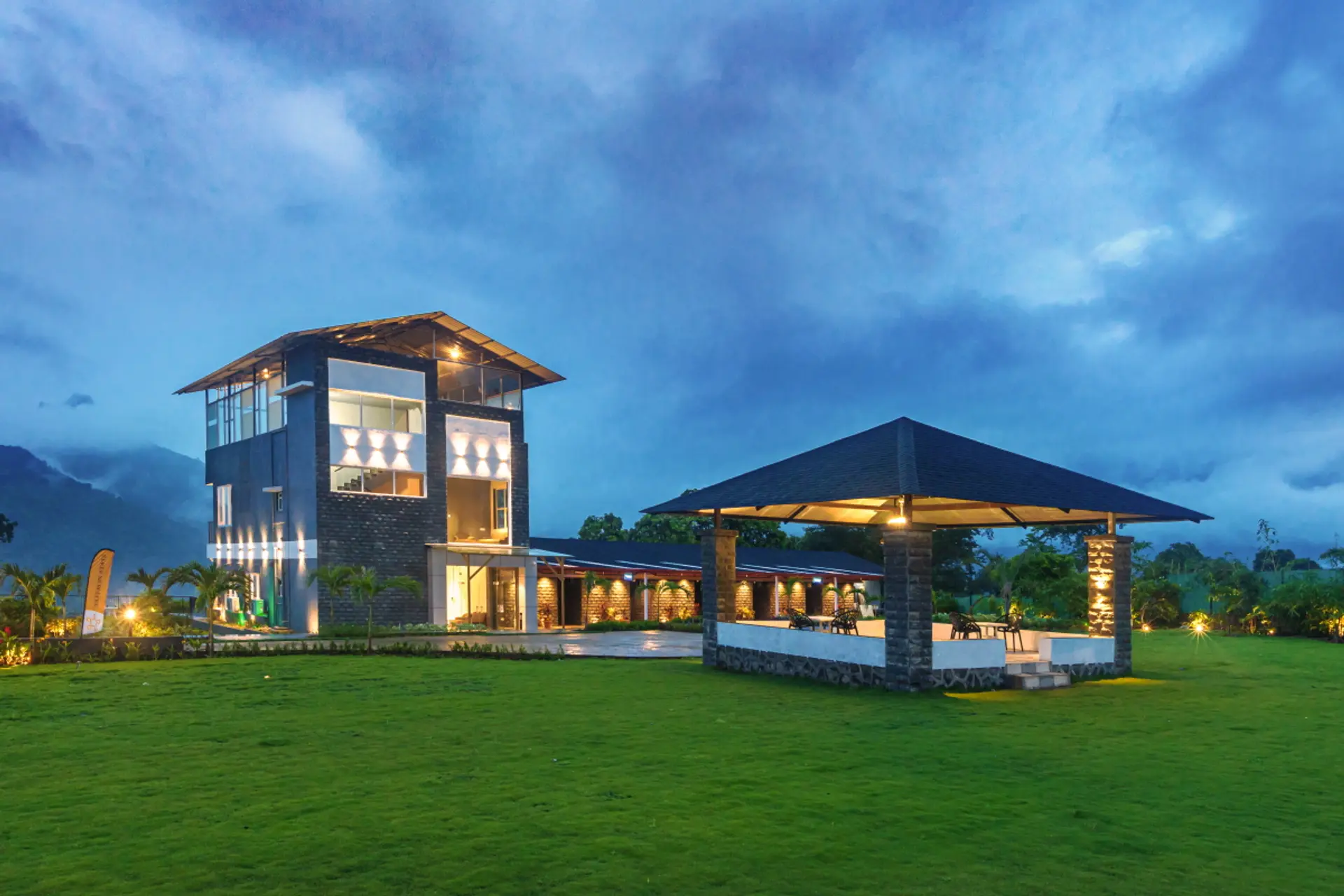 Sundowner by the Lake - Karjat, Maharashtra