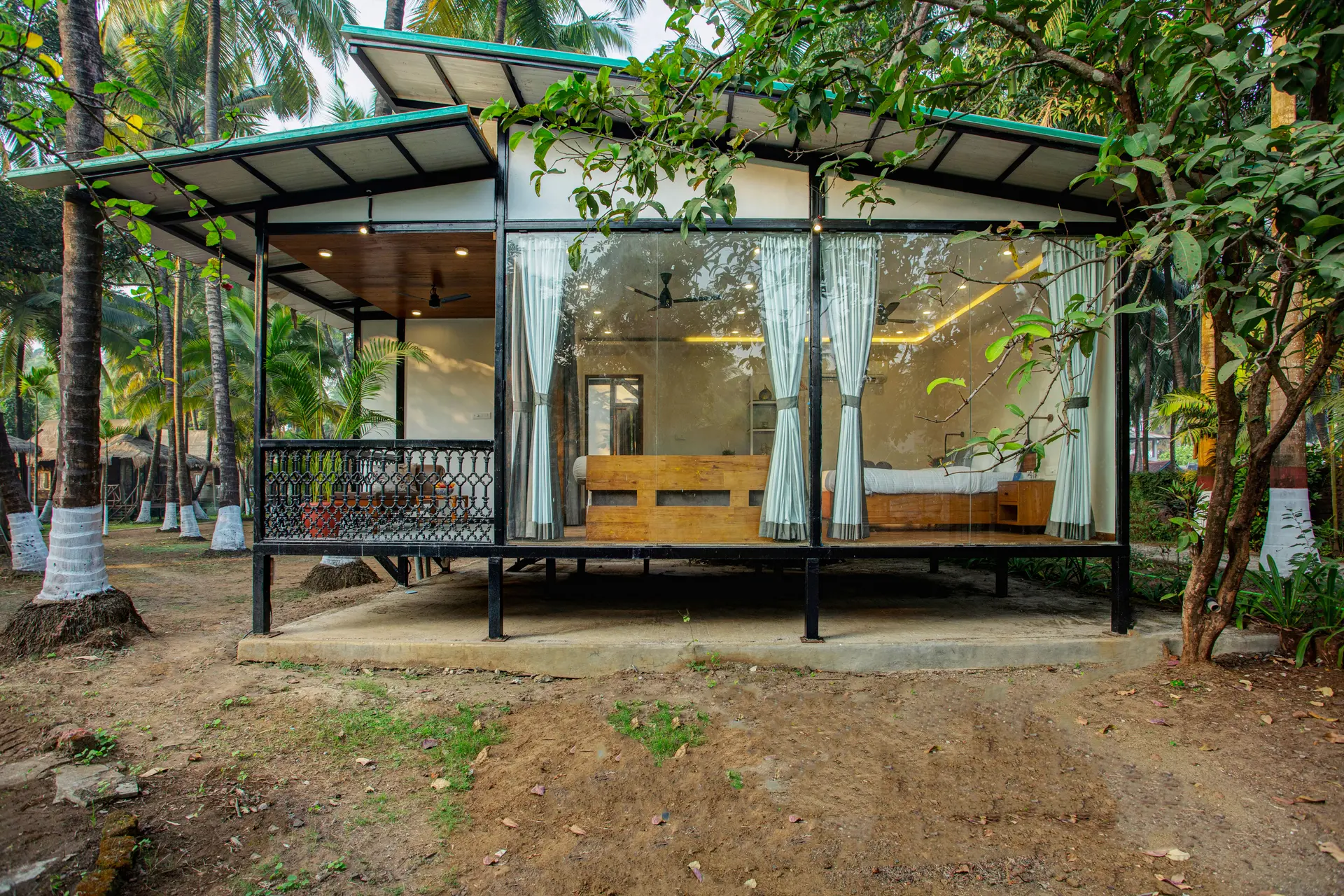 Aquamarina Retreats
