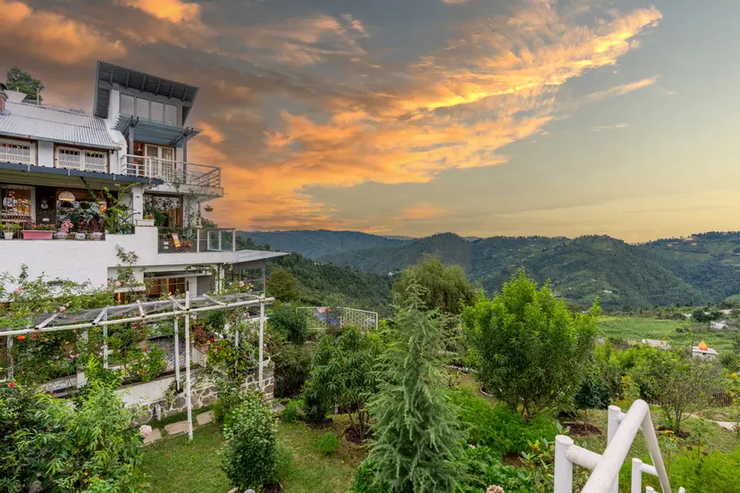 Book 1 Bedroom Hydrangea Hill (Garden) Villa in Mukteshwar