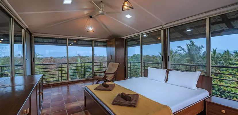 Serene Retreat (Glass Room) - Alibaug, Maharashtra, villas in Alibaug, Maharashtra, India