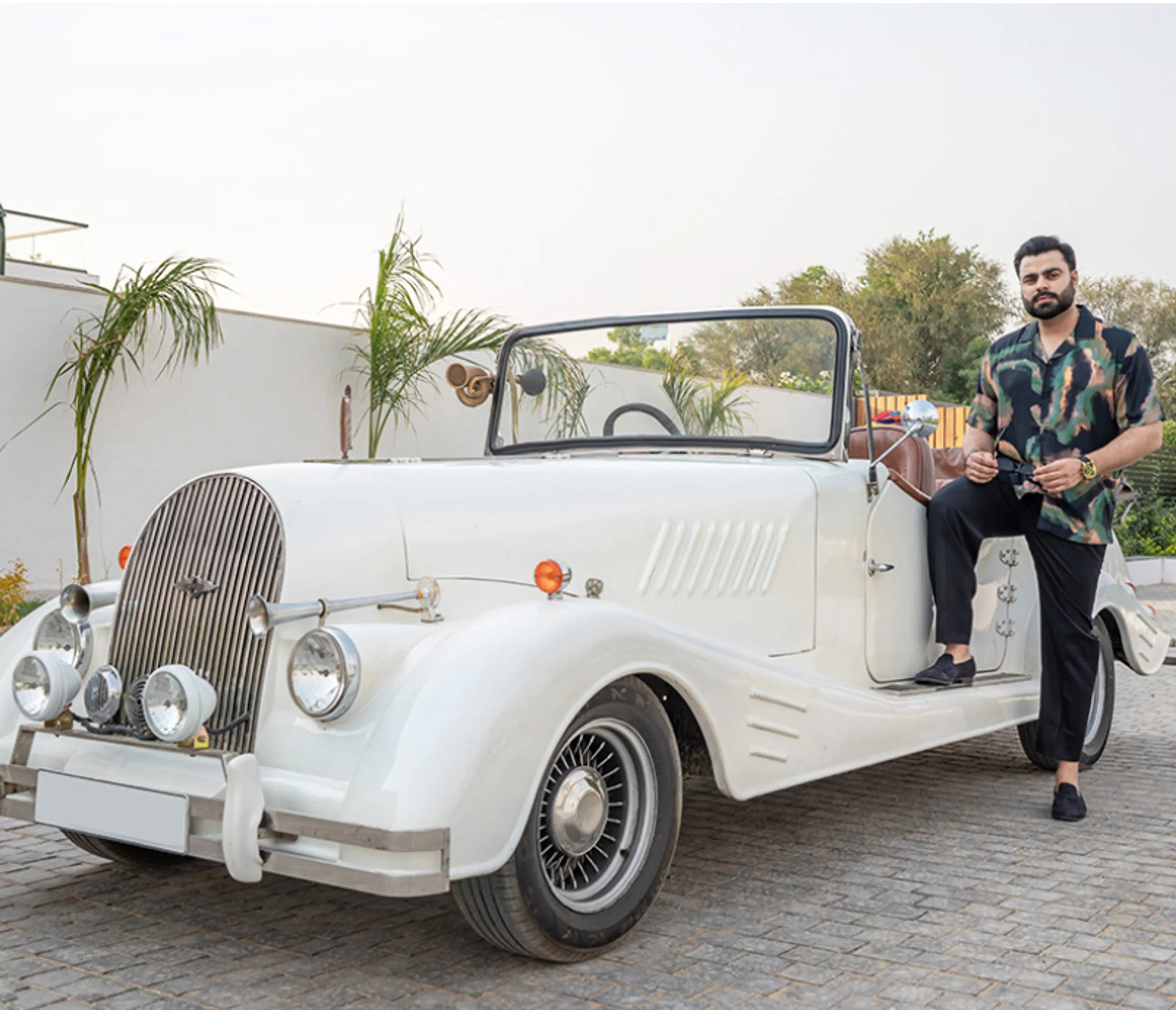 Vintage car rides