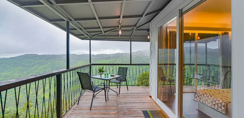 Verandah by the Valley (Treehouse) - Panchgani, Maharashtra, villas in Panchgani, Maharashtra, India