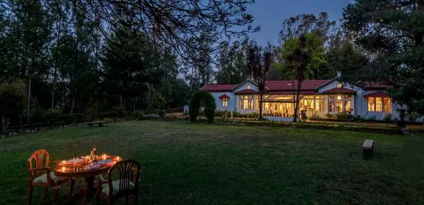 Milton Abbott Estate (Heritage Family Room) - Villa in Ooty, Tamil Nadu, villas in Ooty, Tamil Nadu, India