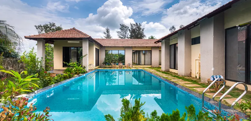 Mangi Ferra, villas in Karjat