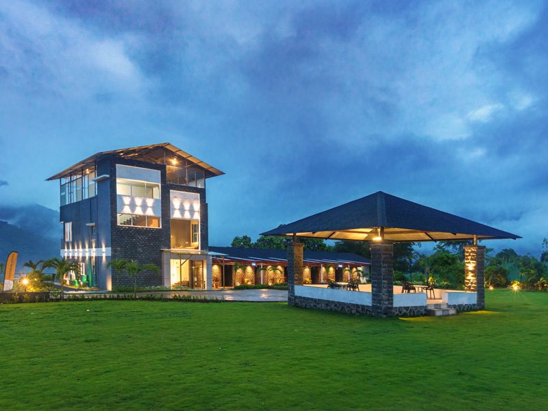 Sundowner by the Lake - Karjat, Maharashtra