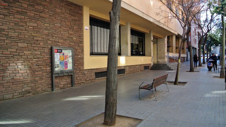 Taller de cerámica básica en Les Corts