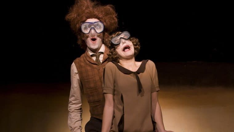 El Perro Azul: 'Globe Story'. Clowns en Sant Gervasi.