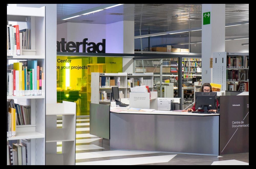 Biblioteca i Arxiu 1