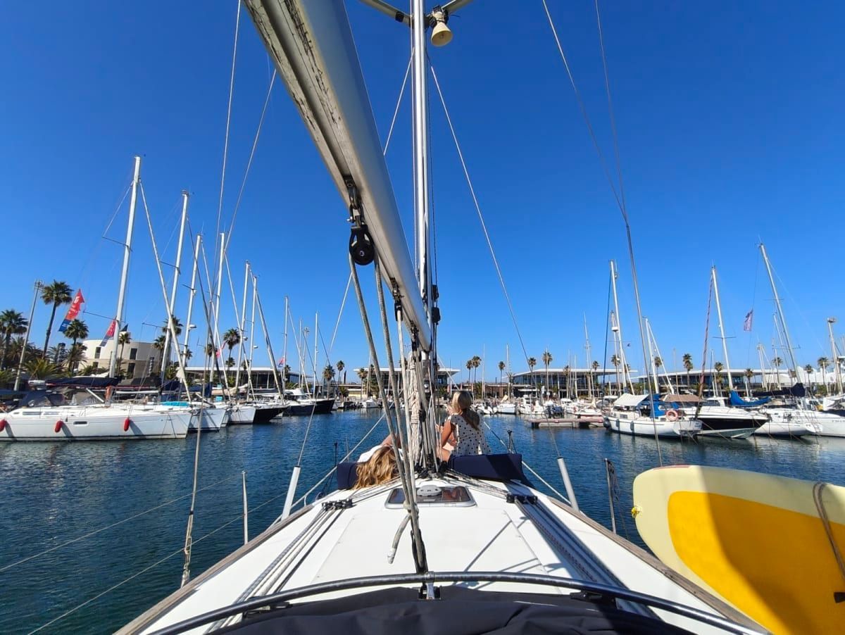 Velero de Lujo en Barcelona – 2 Horas 2
