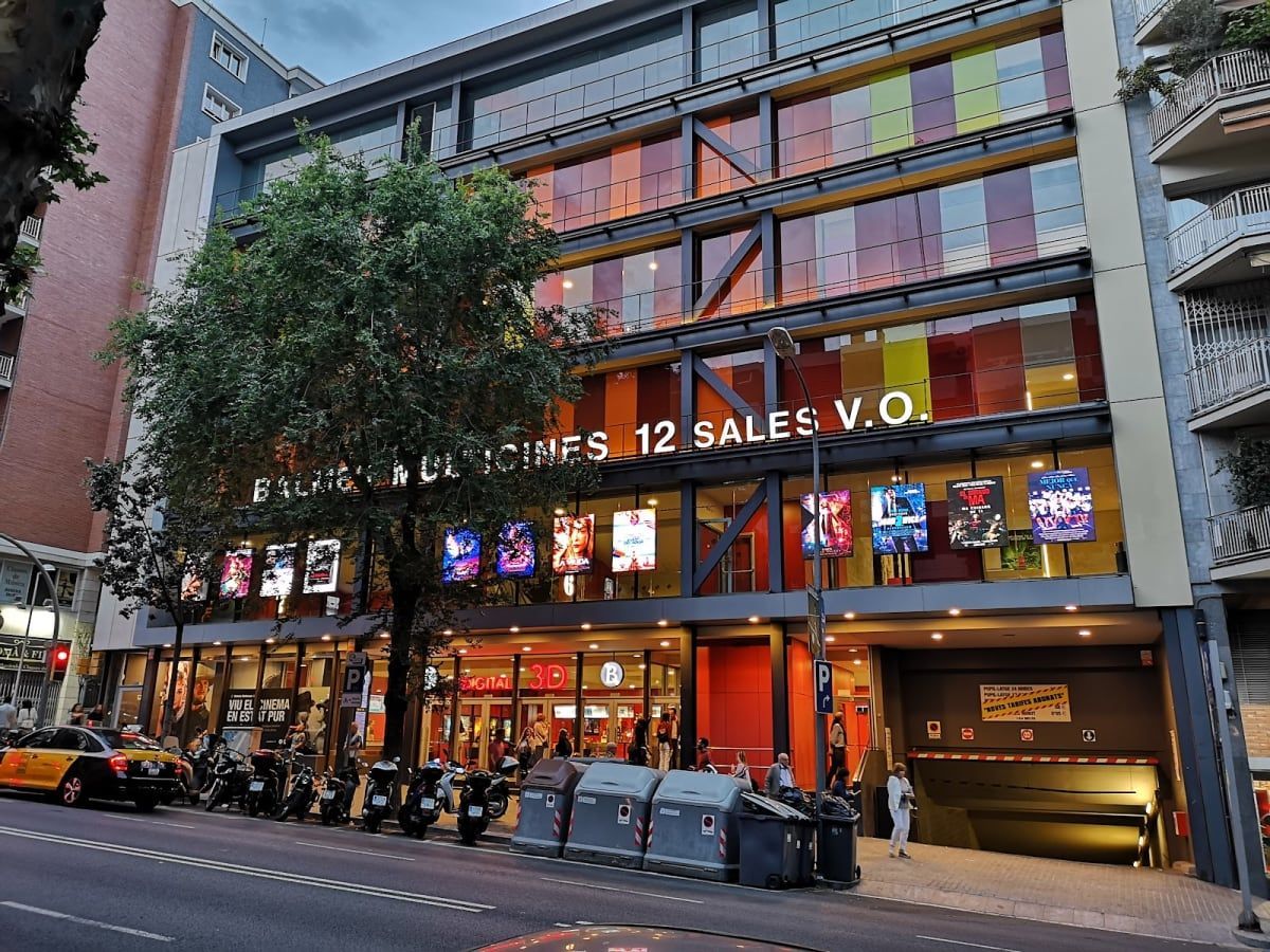 Cinema Mooby Balmes 2