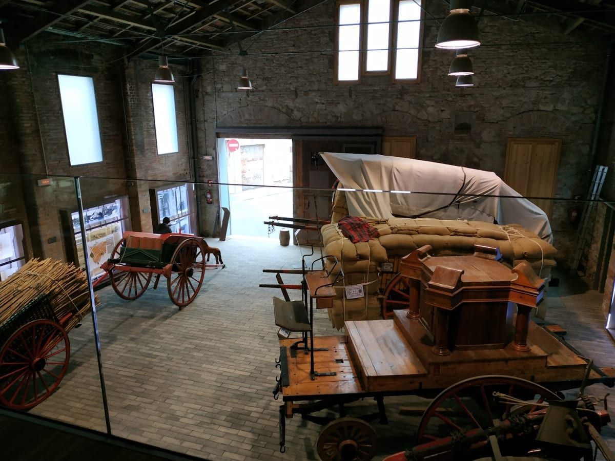 Can Fontanet - Centre d'Interpretació dels Tres Tombs de Sant Andreu 1