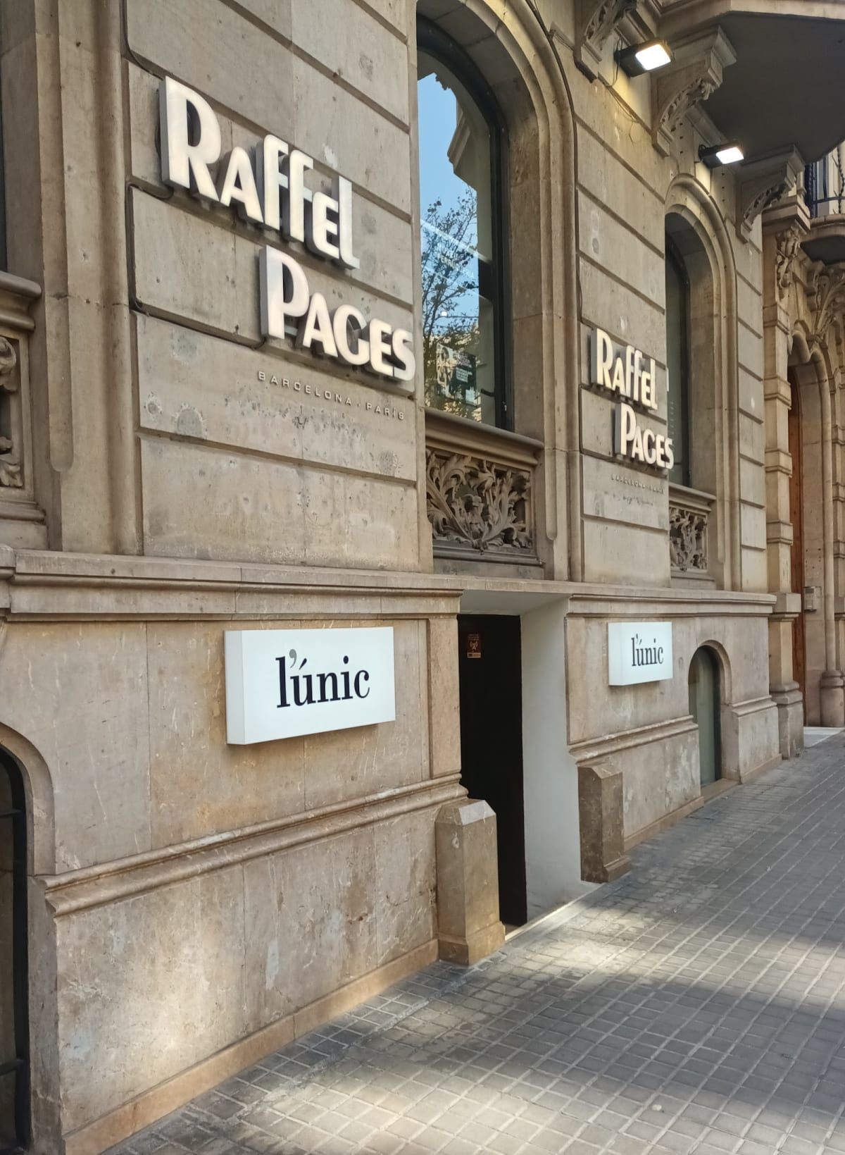 Museu de la Perruqueria Raffel Pages 1