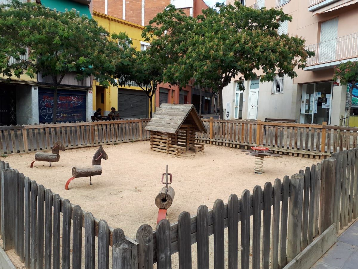 Plaça de les Masies d'Horta 2