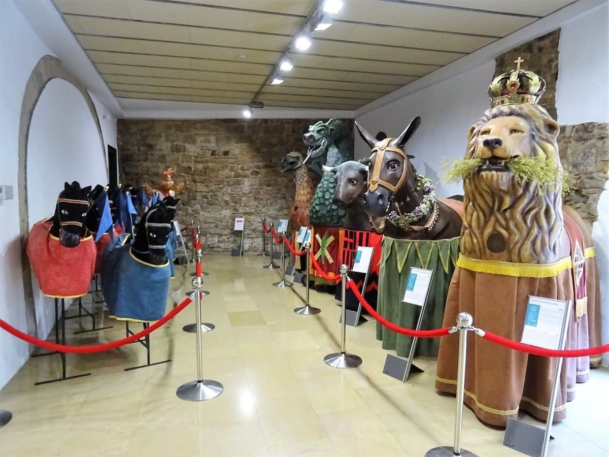 La Casa dels Entremesos-Centre de Producció i Difusió de Cultura Popular Tradicional de Barcelona