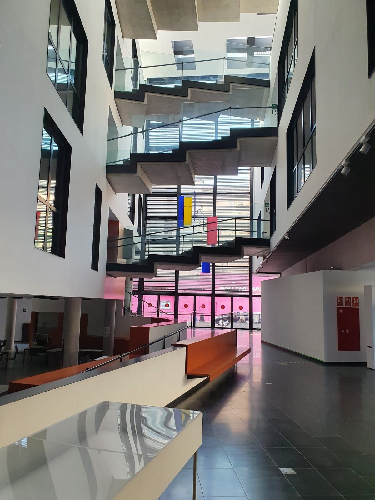Escola Massana Centre Municipal d'Art i Disseny 2