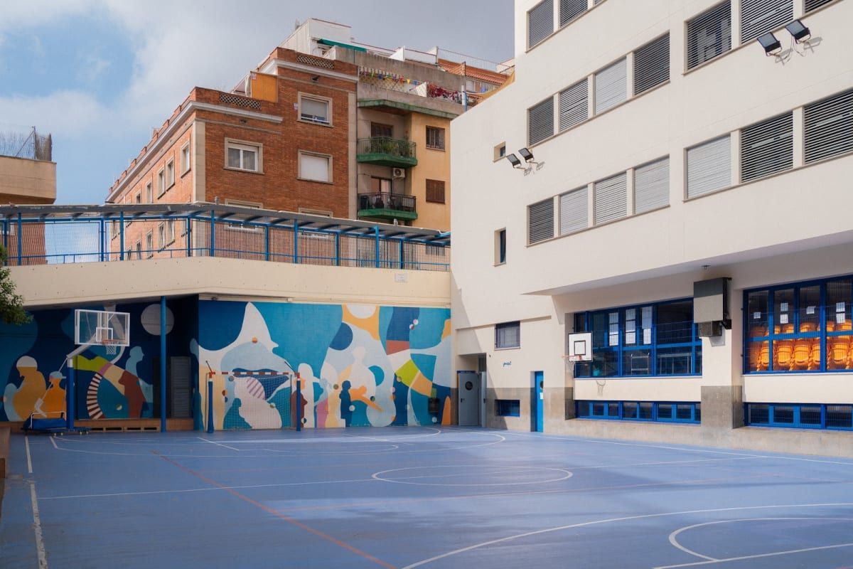 Centre Educatiu Montserrat *Cros