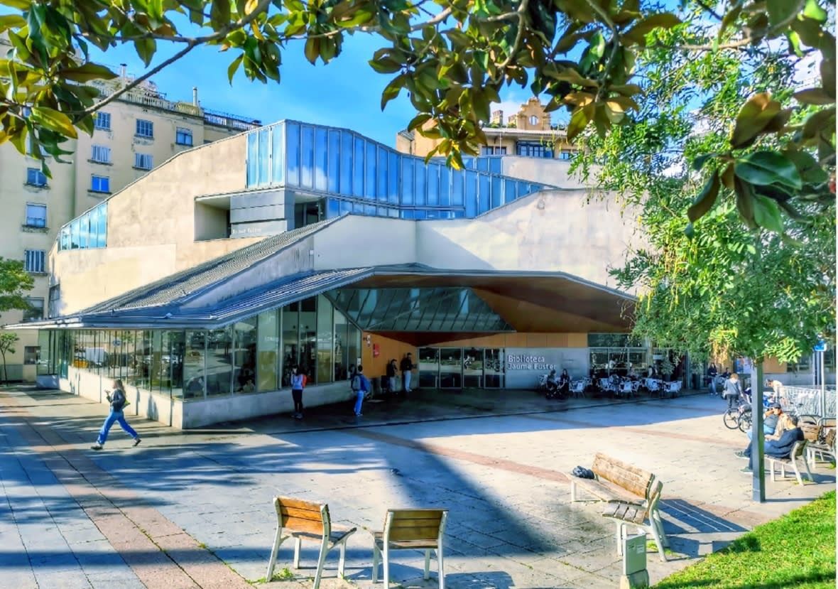Biblioteca Jaume Fuster 2