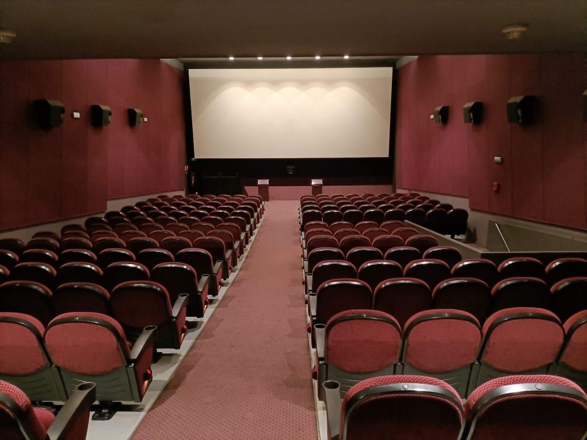 Cinema Mooby Aribau 2
