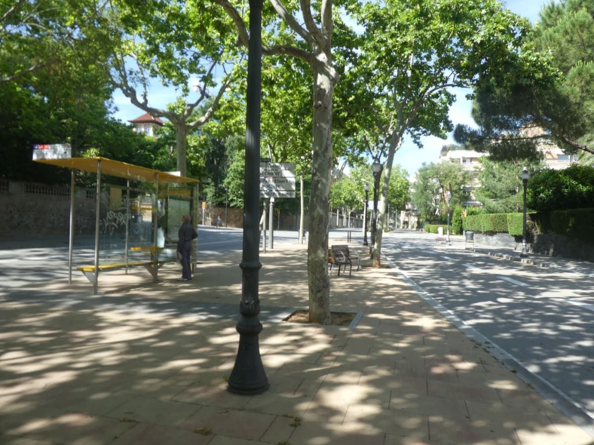 La plaça de Pedralbes 1