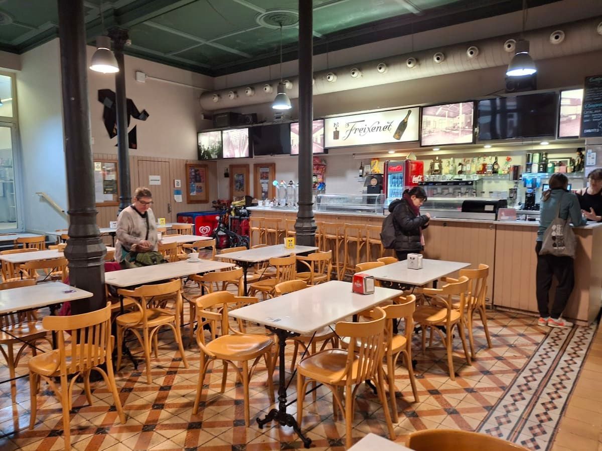 Centre de Cultura Popular La Violeta de Gràcia 3