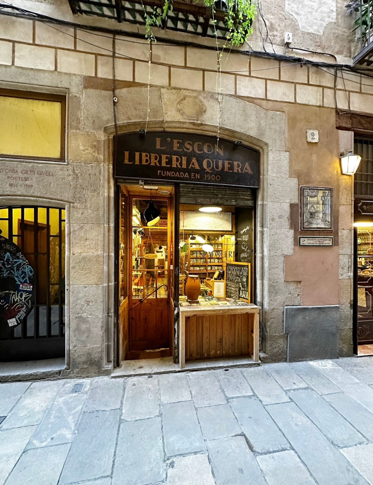 LLIBRERIA QUERA 1