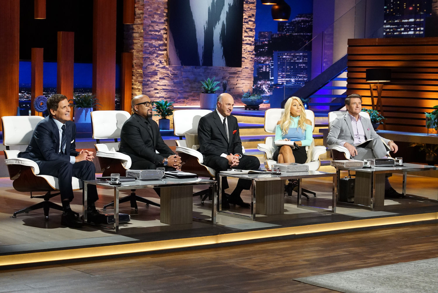 Shark Tank USA Season 12 Company Lit Handlers Raised Investment From  Daymond John