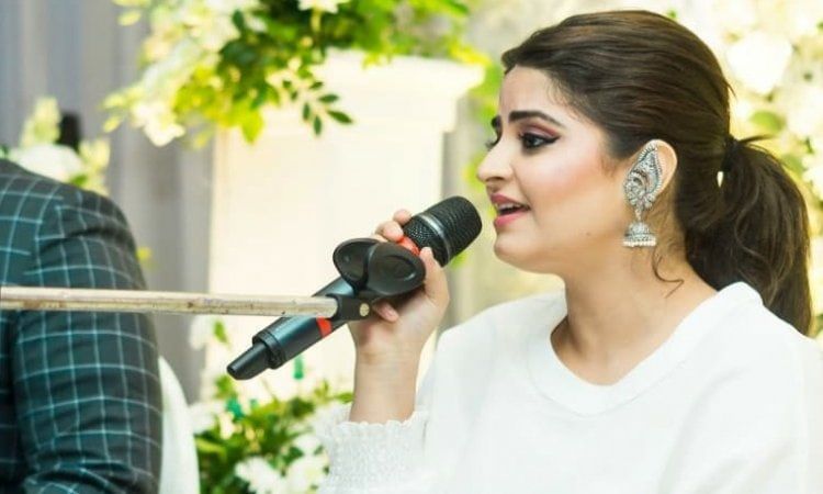 Deepshikha Raina — Singer profile photo
